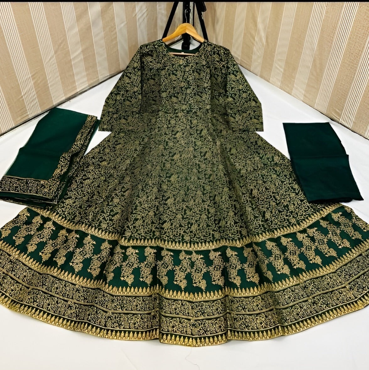 Trendy Stitched Printed Maxi 3pc DL Collections 